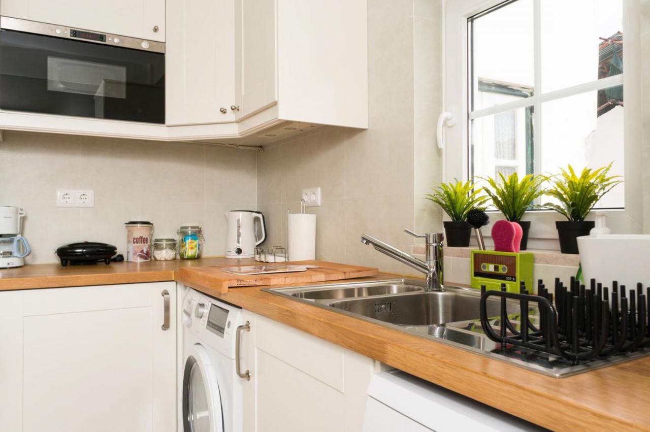 Stylish Lisbon Apartment In Alfama Buitenkant foto