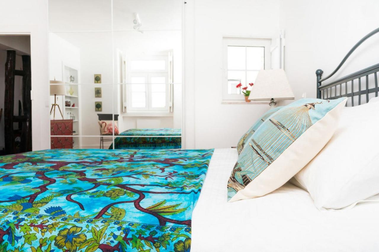 Stylish Lisbon Apartment In Alfama Buitenkant foto