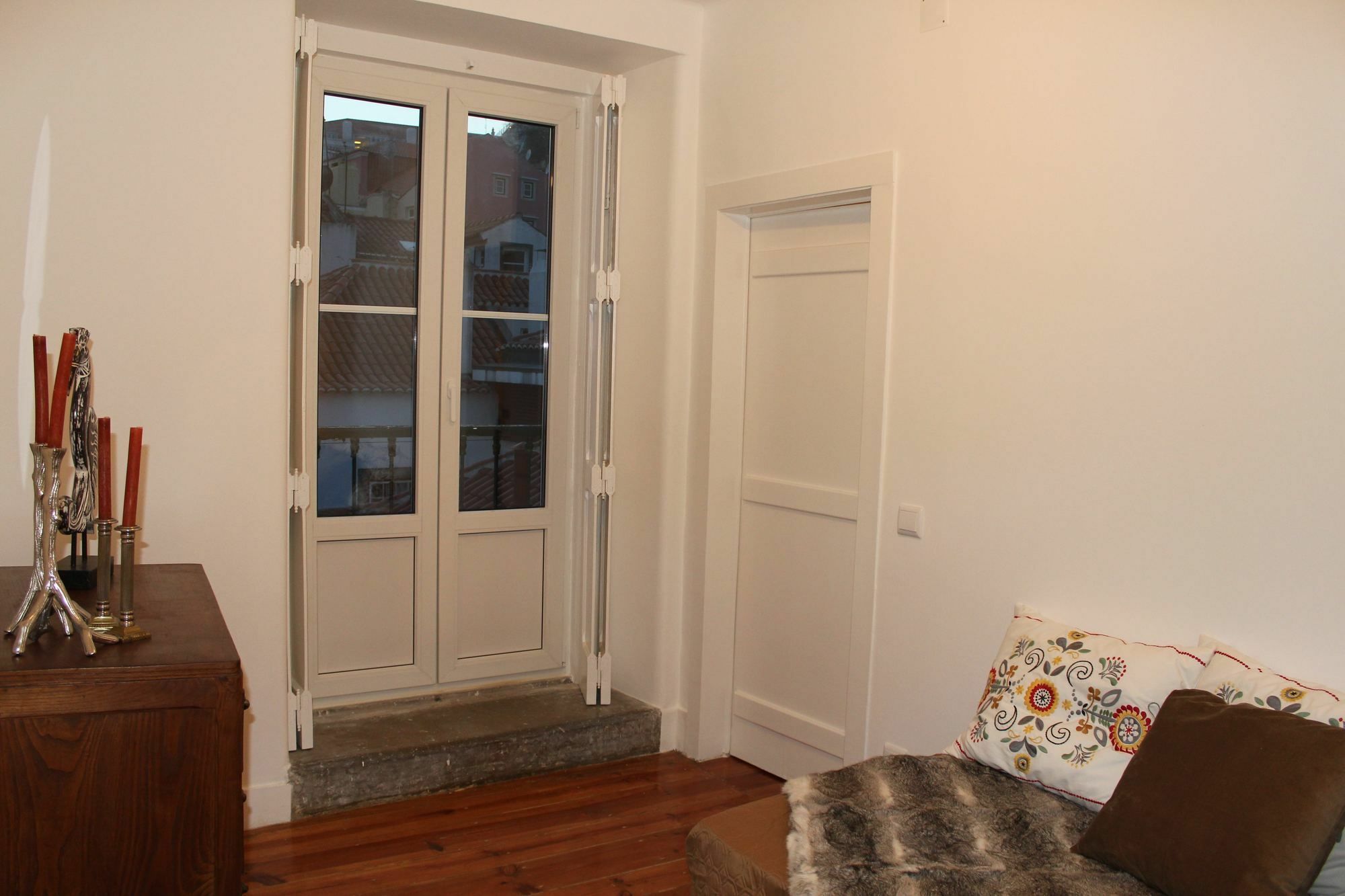Stylish Lisbon Apartment In Alfama Buitenkant foto